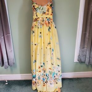 Miss California dress size small